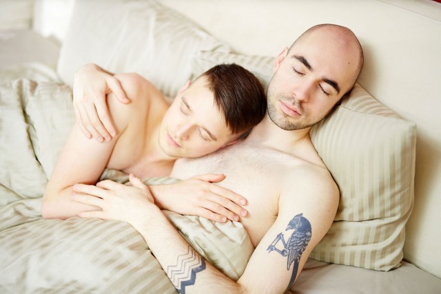 La sexualité chez les homosexuels : comment ça marche et quelles pratiques ?