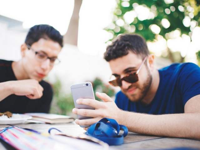 Séduire sur Tinder : 7 conseils pour maximiser ses chances de réussite